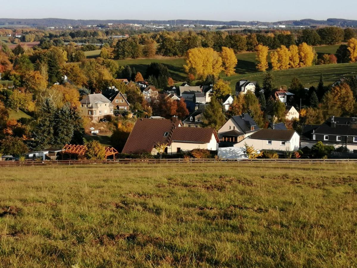 Apartment With Views Of The Ore Mountains Oelsnitz  المظهر الخارجي الصورة