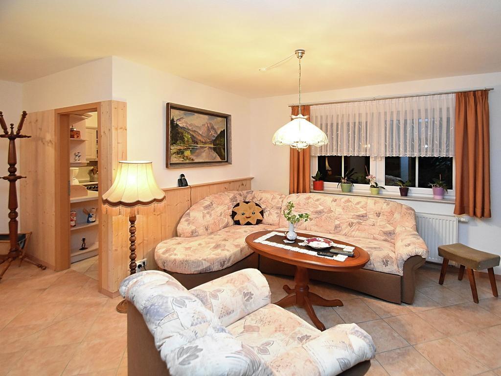 Apartment With Views Of The Ore Mountains Oelsnitz  المظهر الخارجي الصورة